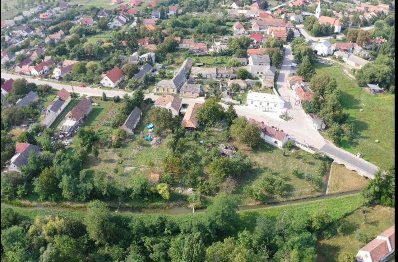 Patak Apartman, Diszel Tapolca Bagian luar foto